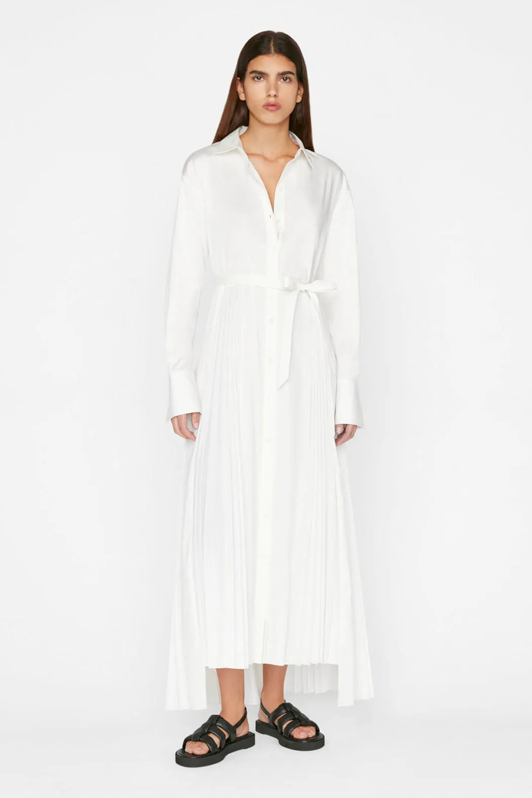 Frame - Pleated Inset Maxi Dress in Blanc