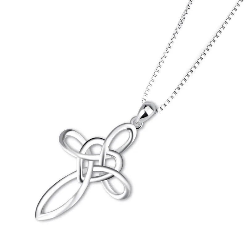 Lovely Sterling Silver Cross Pendant Necklace