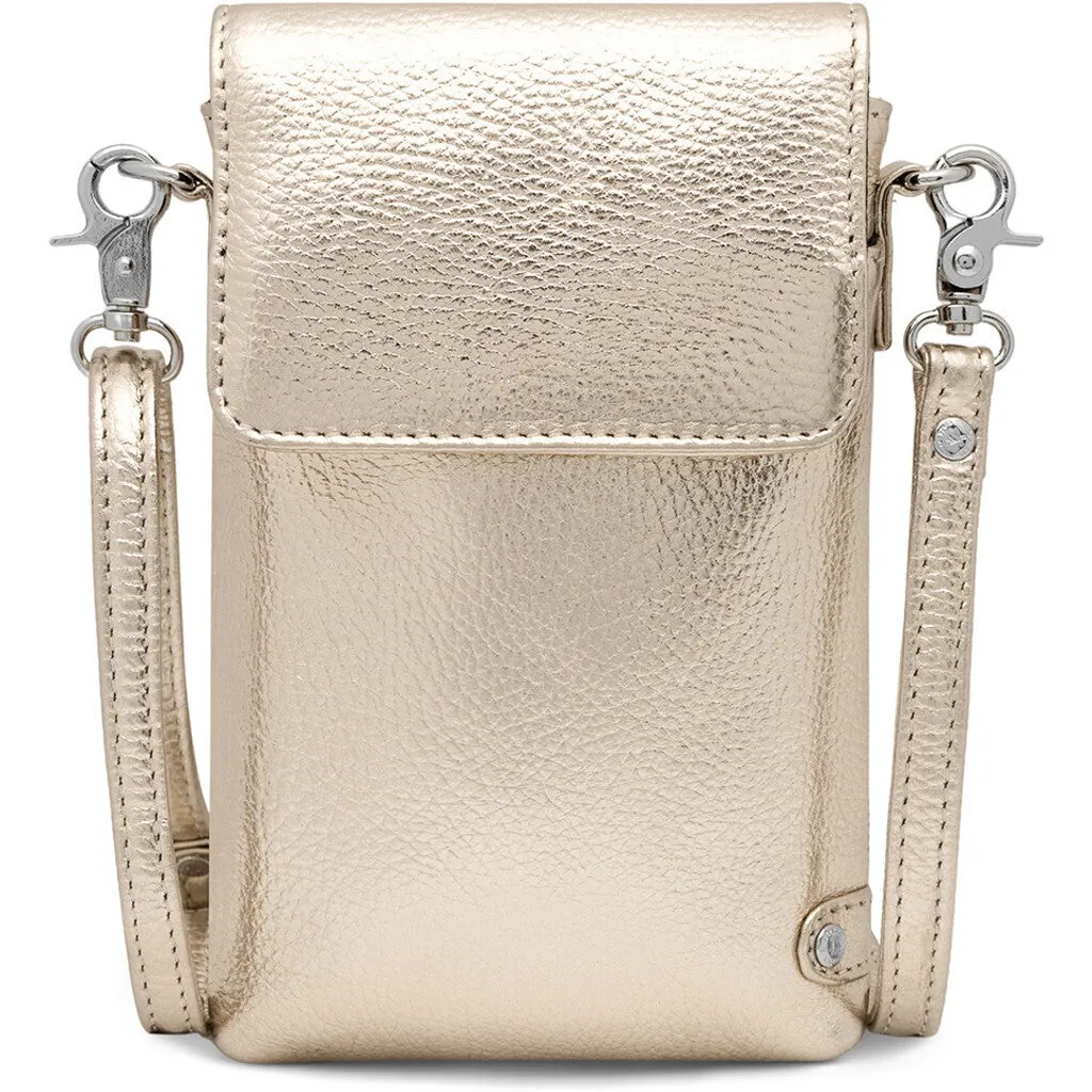 Mobile bag in soft leather and timeless design / 16044 - Champagne