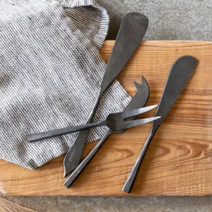 Primitive Iron Cheese Service, Set of 4