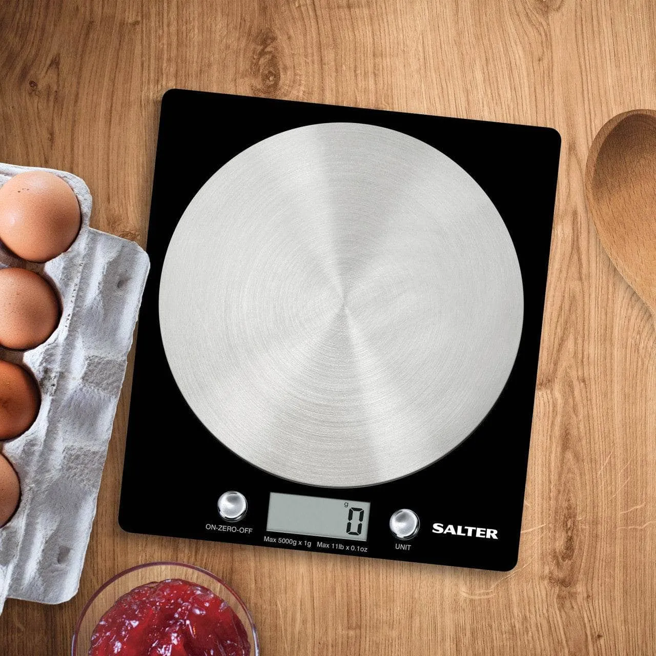 Salter Black Electric Kitchen Scale - Black