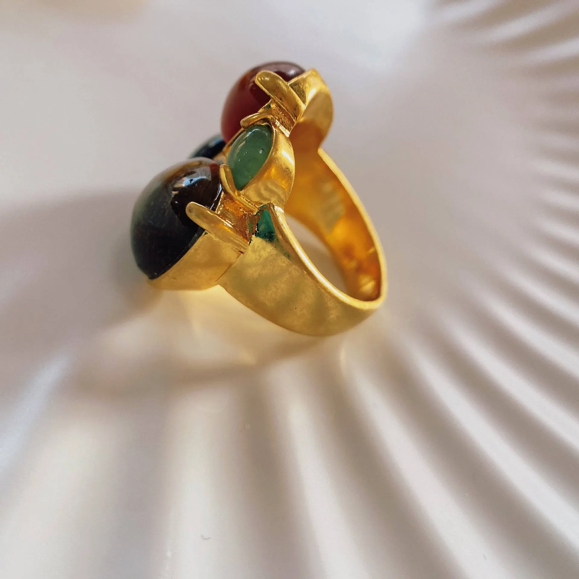 Vintage Gemstone Gold Ring