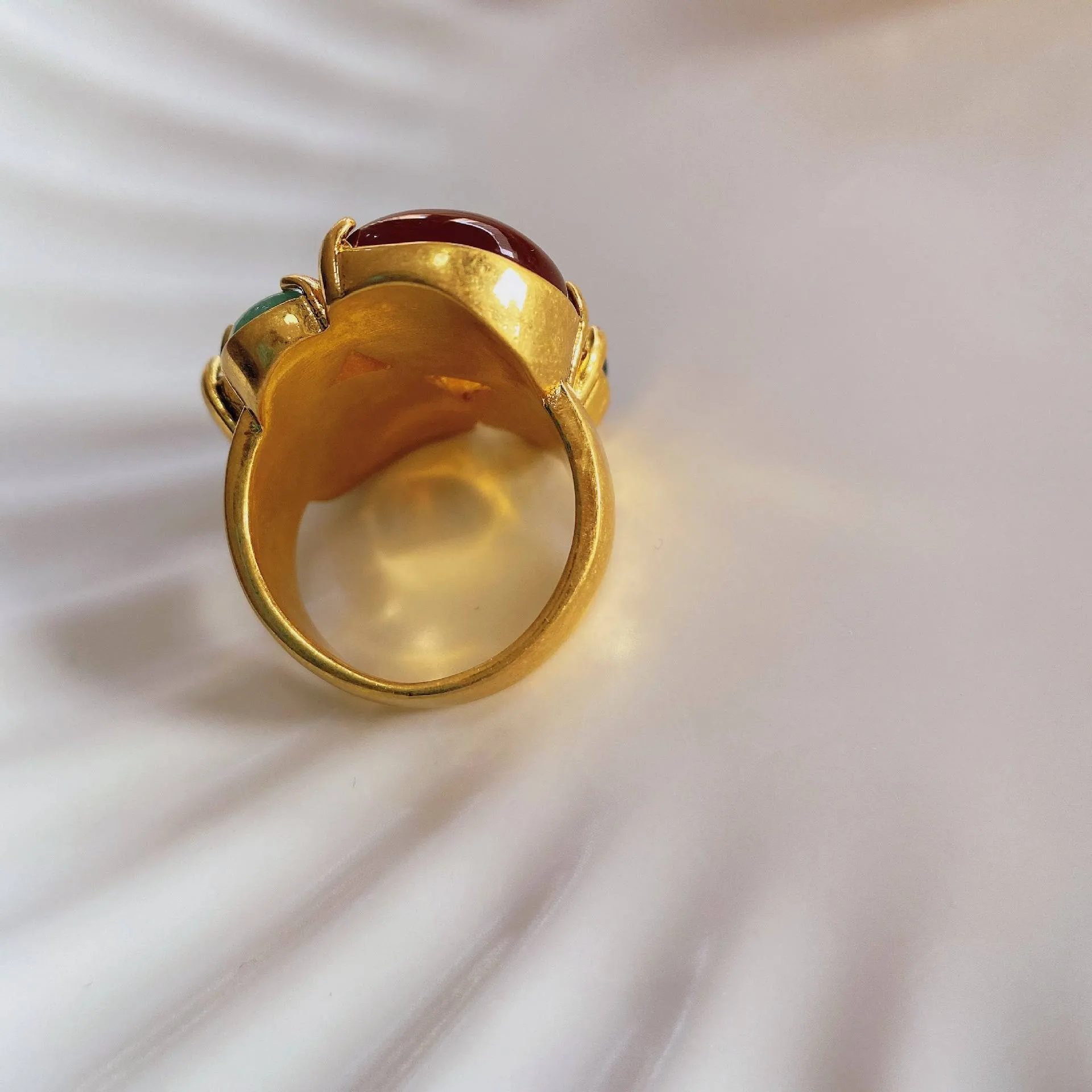 Vintage Gemstone Gold Ring